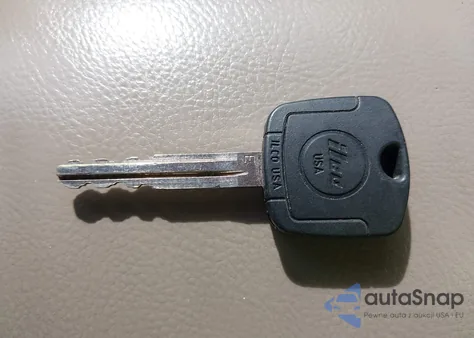 2007 Toyota Rav4 Limited z USA, uszkodzony, nr VIN JTMBD31V975078069